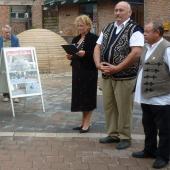 Kattintson a képre az új ablakban megnyíló eredeti felbontású fotóért.