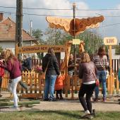 Kattintson a képre az új ablakban megnyíló eredeti felbontású fotóért.