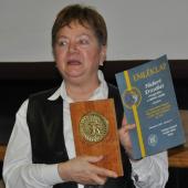 Kattintson a képre az új ablakban megnyíló eredeti felbontású fotóért.