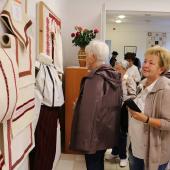 Kattintson a képre az új ablakban megnyíló eredeti felbontású fotóért.